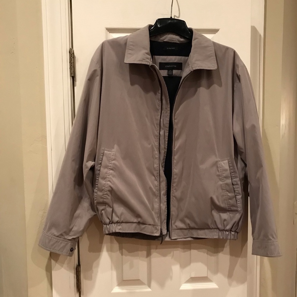 ⭐️Claiborne Microfiber Jacket